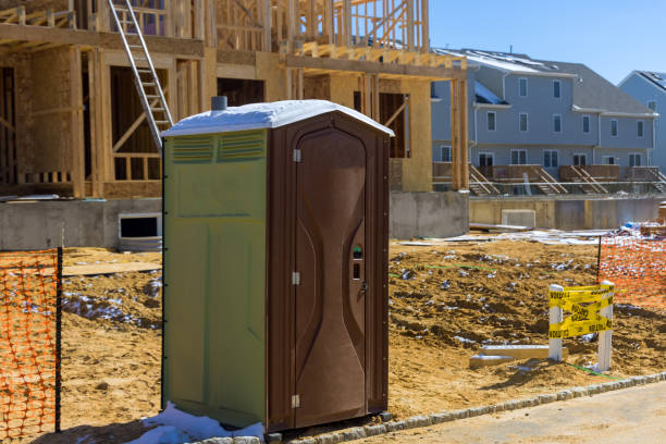 Best Portable restroom trailer rental  in Newark, NY